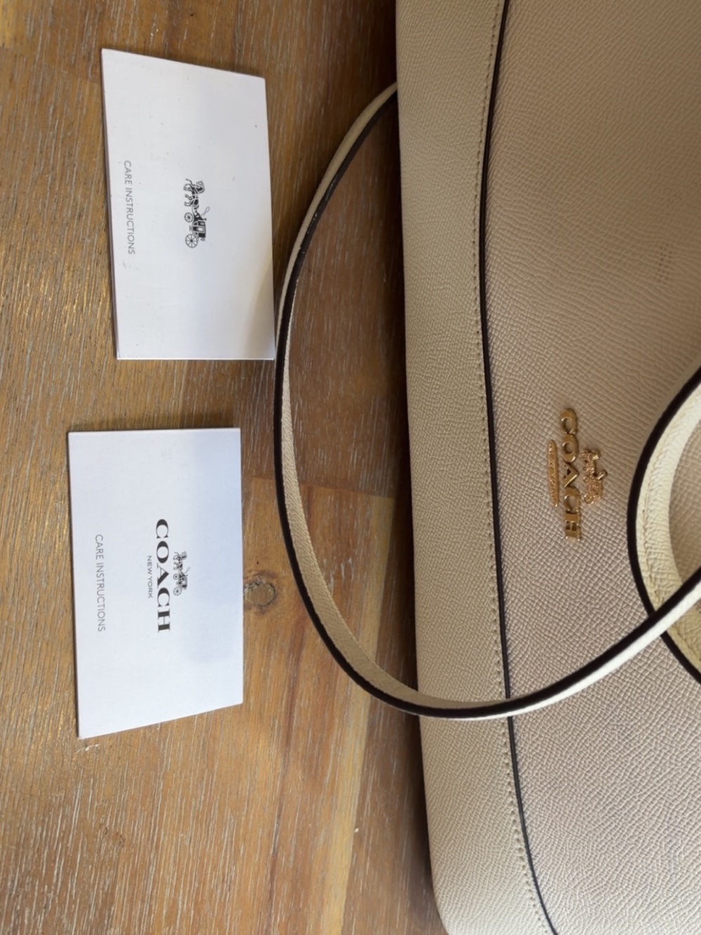 Coach Sierra Satchel with crossgrain leather and polished gold-tone hardware - Picture 3 of 9